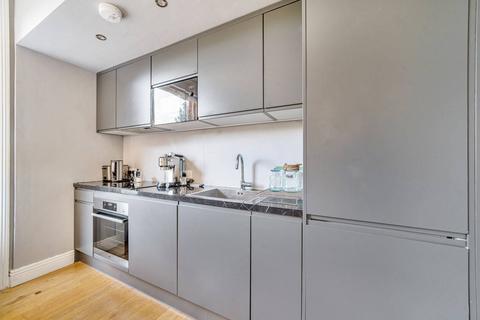 2 bedroom flat for sale, Castlebar Road, Ealing, London, W5
