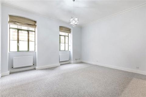 2 bedroom flat for sale, Charles Harrod Court, London SW13