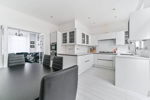 undefined, Silverleigh Road, Thornton Heath, CR7