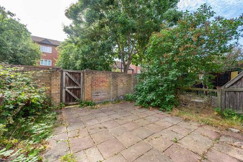 undefined, Wren Path, Thamesmead, London, SE28