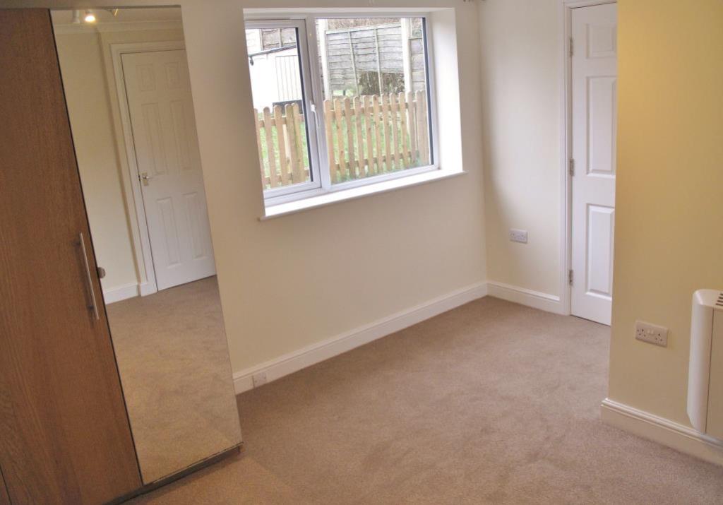 Bedroom lge
