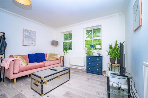 2 bedroom flat for sale, Beechfield Road, Hemel Hempstead