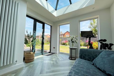undefined, York Gardens, Southport PR8