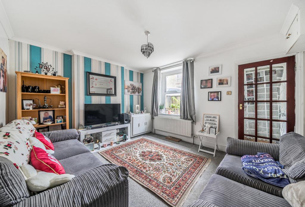 1387633-10-693fd8...