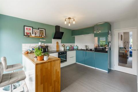 4 bedroom semi-detached house for sale, Woodvale Gardens, Wylam NE41