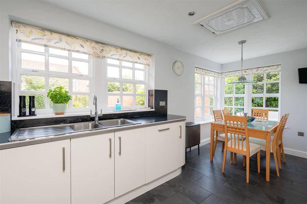 Kitchen / diner