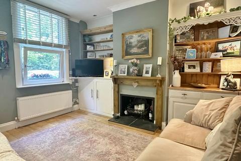 2 bedroom semi-detached house to rent, Burwell Road, Exning, Newmarket