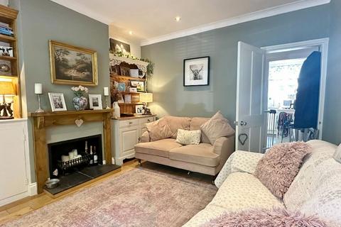 2 bedroom semi-detached house to rent, Burwell Road, Exning, Newmarket