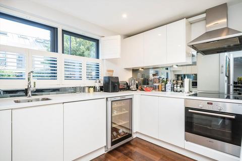 19 Acer Road, London, E8 3GX