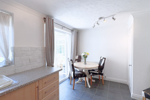 23 Brecon Close, Paignton, TQ4 7GF