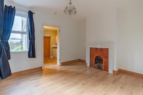 9 Bridge Road, Ascot, SL5 9NL