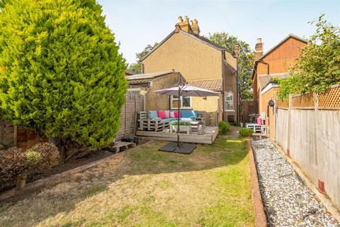 9 Bridge Road, Ascot, SL5 9NL