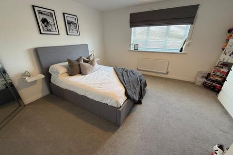 46 Dragonfly Way, Northampton, NN4 9EH