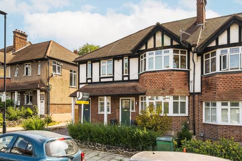 Woodleigh Gardens, London SW16