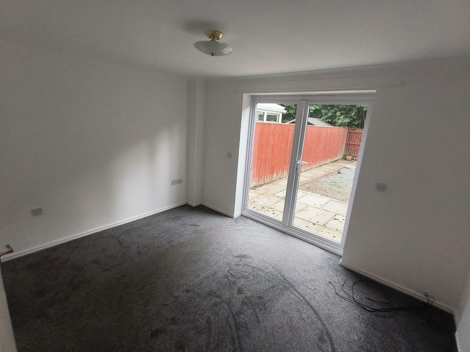 LIVINGROOM 1.jpg