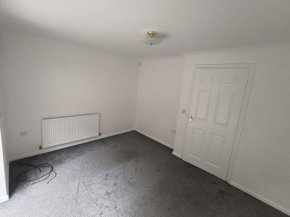LIVINGROOM 2.jpg