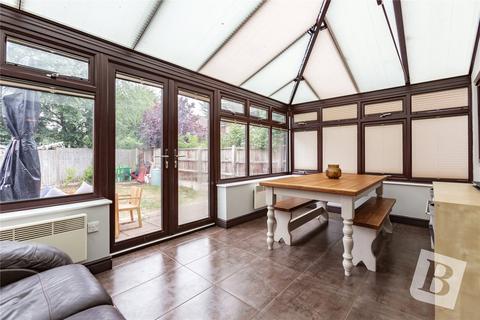 4 bedroom semi-detached house for sale, Crouch Drive, Wickford, Essex, SS11