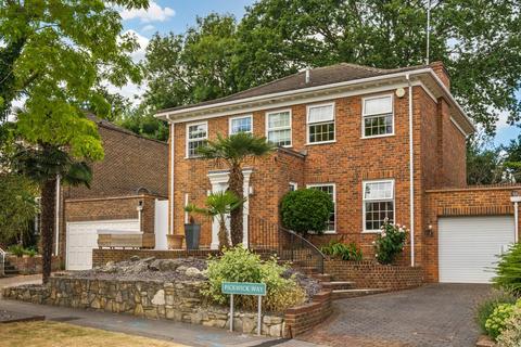4 bedroom detached house for sale, Pickwick Way, Chislehurst, BR7
