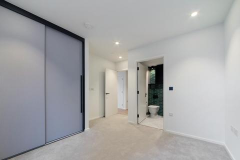 2 bedroom apartment to rent, Iris House, Poplar Riverside, London, E14