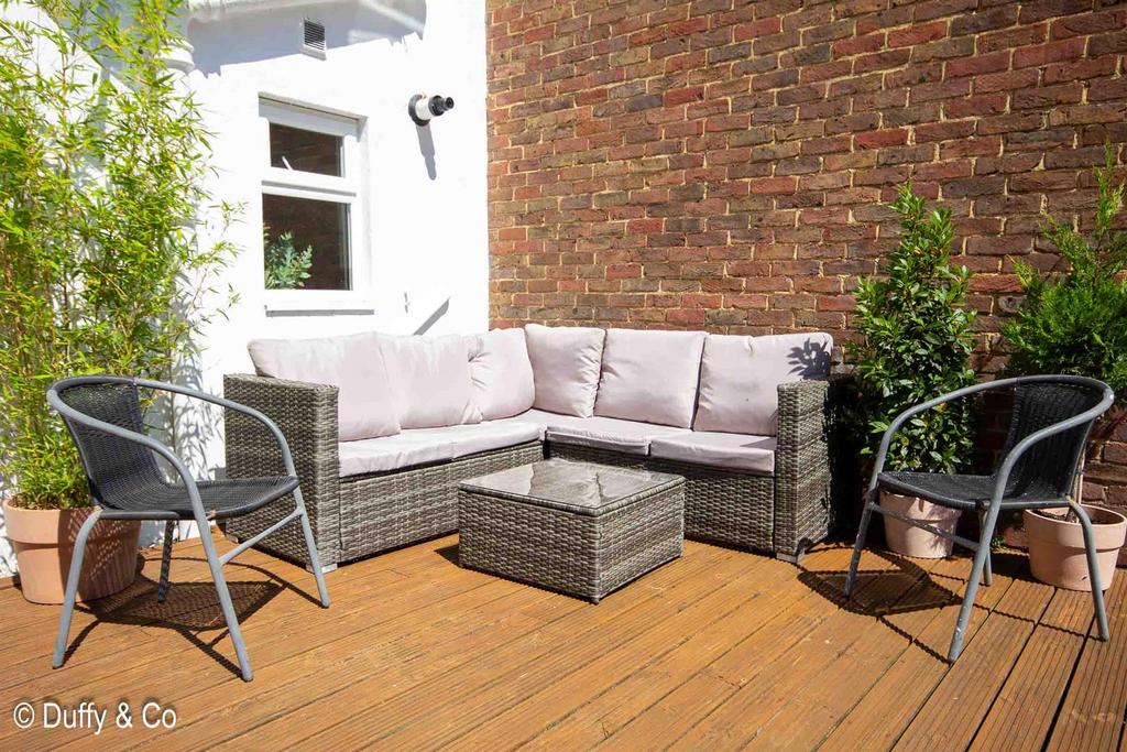 15 BR25 (2 of 18).JPG