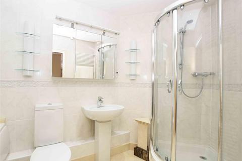 4 bedroom penthouse for sale, Staines Road East, Sunbury-On-Thames