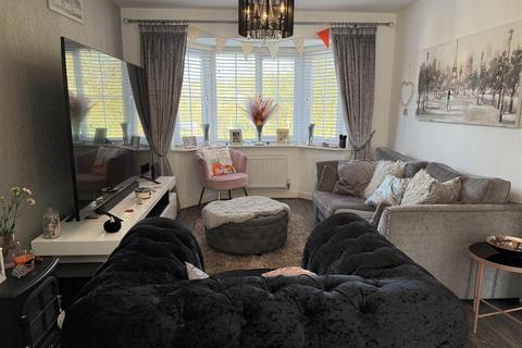 89 Calder View, Mirfield, WF14 8JF