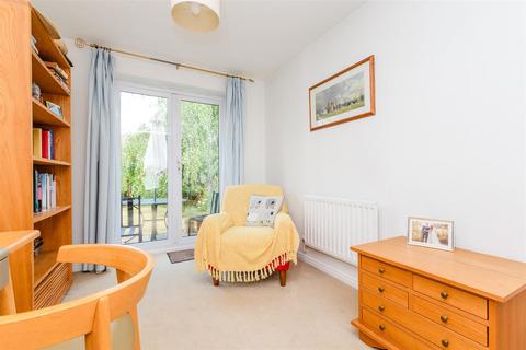 4 bedroom detached house for sale, Longmeade, Gravesend, Kent