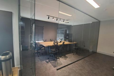 Office to rent, High St Goring RG8 9AN