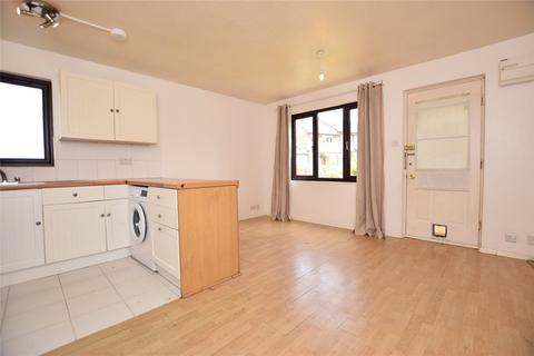 55 Vellum Drive, Carshalton, SM5 2TP