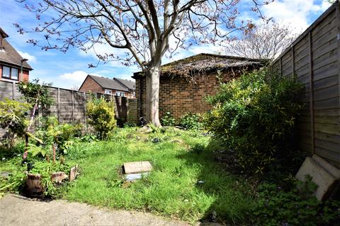 55 Vellum Drive, Carshalton, SM5 2TP
