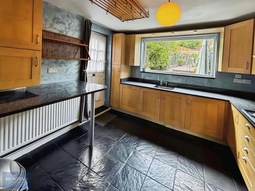 Kitchen 2