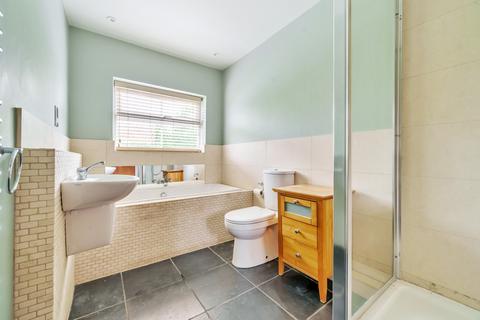 undefined, Victoria Road, Reading RG10