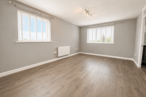 2 bedroom flat to rent, Cornflower Drive, Chelmsford, CM1 6XZ