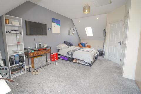 2 Culm Close, Bideford, EX39 4AX