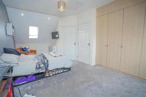 2 Culm Close, Bideford, EX39 4AX