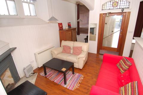 1 bedroom flat to rent, Baker Street, Stirling, FK8