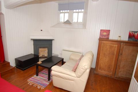1 bedroom flat to rent, Baker Street, Stirling, FK8