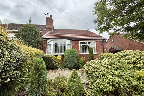 2 bedroom semi-detached bungalow for sale, Pennine View, Royton, Oldham, Greater Manchester, OL2