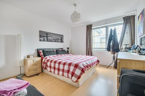 undefined, Jubilee Square, Reading, Berkshire
