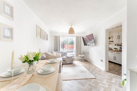 9 Lynfield Road, North Walsham, NR28 0DP
