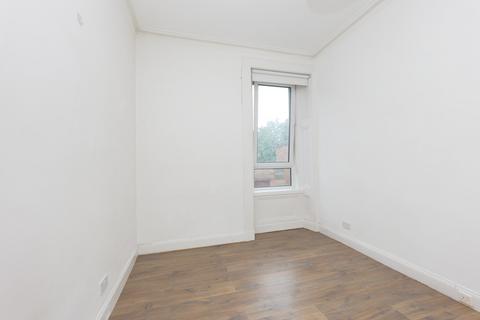2/1, 30 Dixon Road, Glasgow, G42 8AY