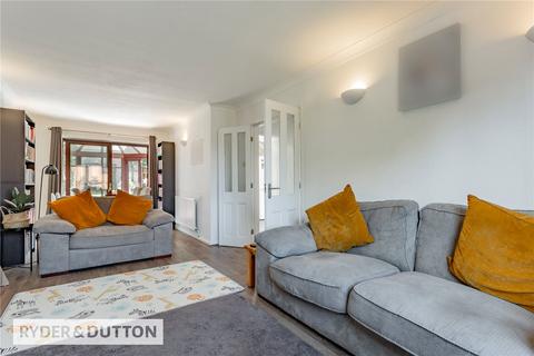 5 Ashwood Drive, Royton, Oldham, OL2 5TW