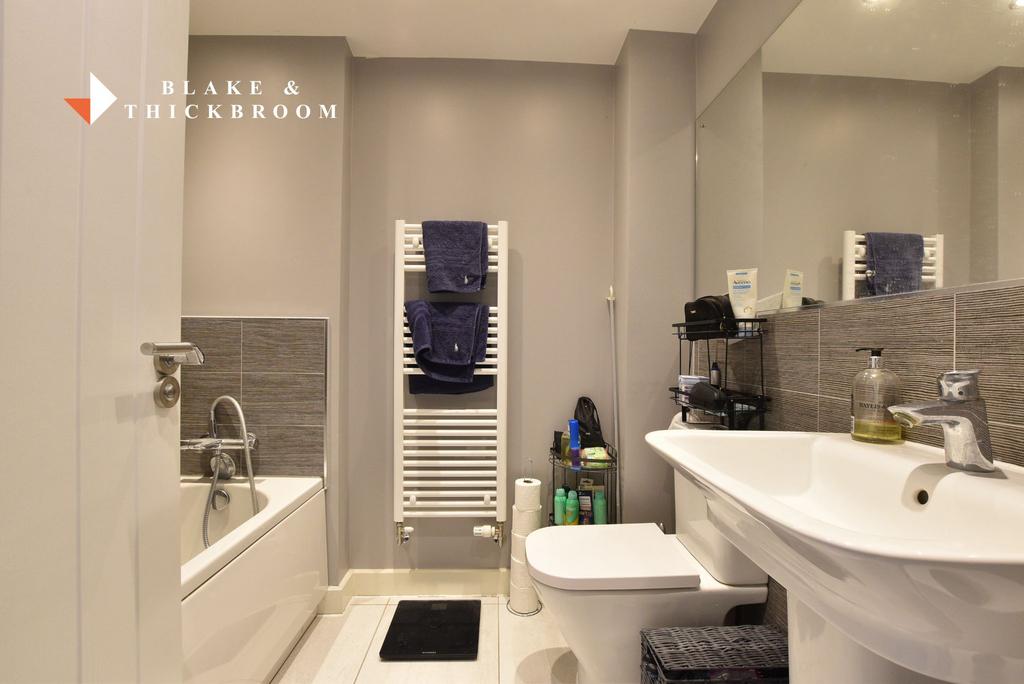 Family bathroom