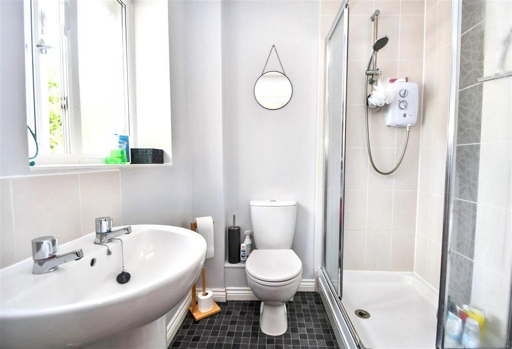 En suite shower room