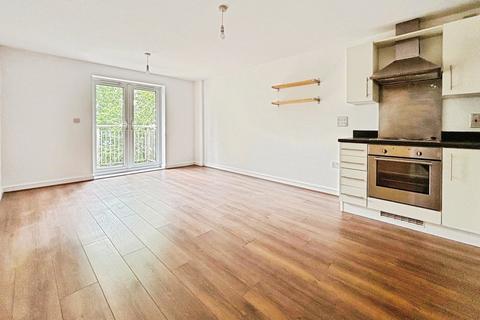 2 bedroom apartment for sale, Overstone Court, Cardiff Bay, Cardiff