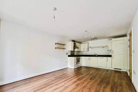 2 bedroom apartment for sale, Overstone Court, Cardiff Bay, Cardiff