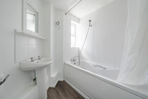 undefined, Tristram Close, Knightwood Park, Chandler's Ford