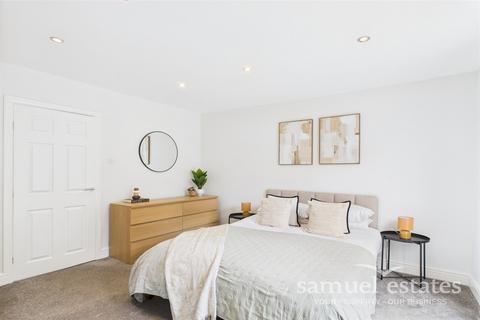 undefined, Saxon Road, Croydon, SE25