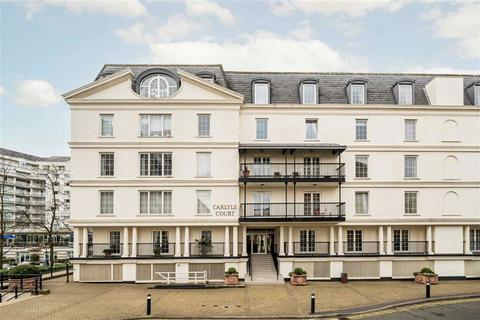 2 bedroom flat to rent, Carlyle Court, London SW10