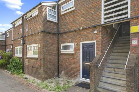 1 bedroom flat for sale, Sturrock Close, Tottenham, London, N15